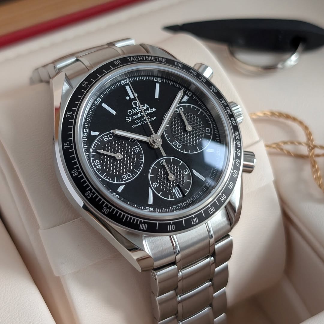 Omega Speedmaster Racing 40mm Ref. 326.30.40.50.01.001 Black Dial Automatic Chronograph Full Set (2025) product image 3