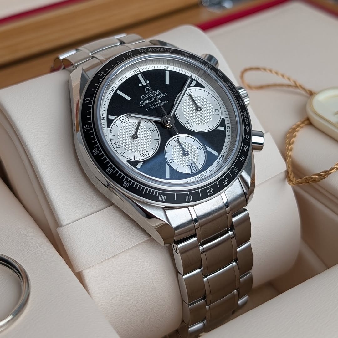 Omega Speedmaster Racing 40mm Ref. 326.30.40.50.01.002 Reverse Panda Dial Automatic Chronograph Full Set (2026) product image 3
