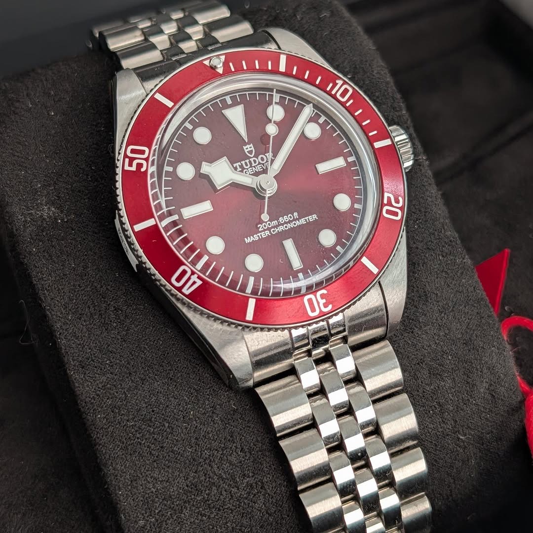 Tudor Black Bay 58 Burgundy 39mm Ref. M7939A1A0RU-0001 Master Chronometer Automatic Full Set (2025) product image 2