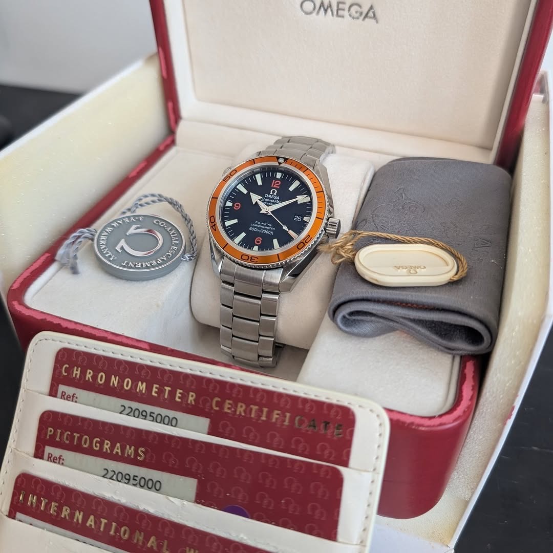 Omega Seamaster Planet Ocean 42mm Ref. 2209.50 Orange Bezel Automatic Full Set (Mk1) product image 4