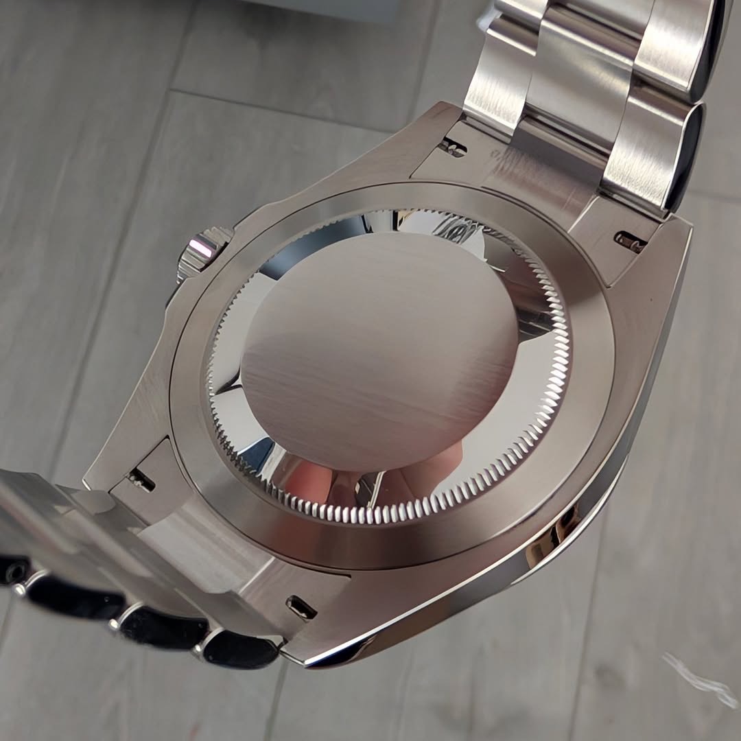 Rolex Air-King 40mm Ref. 126900 Automatic Stainless Steel Full Set (2023) product image 8
