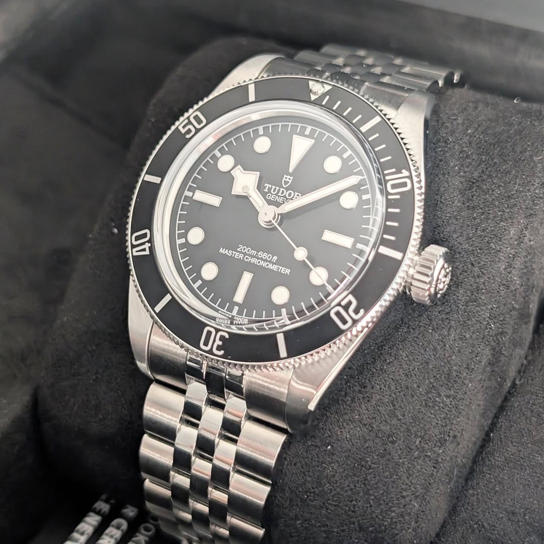 Tudor Black Bay 41 41mm Ref. M7941A1A0NU-0003 Monochrome Black Dial Master Chronometer Full Set (2026)